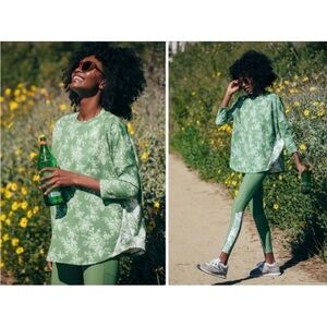 Tuckernuck Sport Green Floral Oversized Pullover Sweatshirt